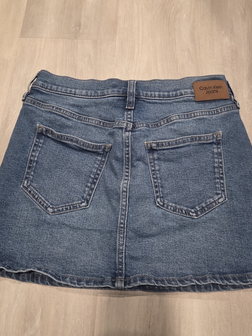 Calvin Klein Denim Mini Skirt in Medium Blue S